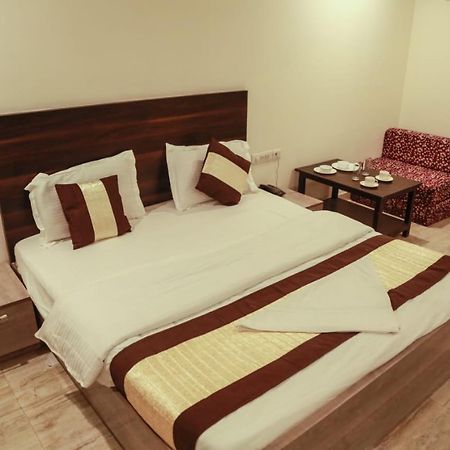 Basoya Farm 2Bhk Villla With Pool - 10 Min Away From Chattarpur Faridabad Dış mekan fotoğraf